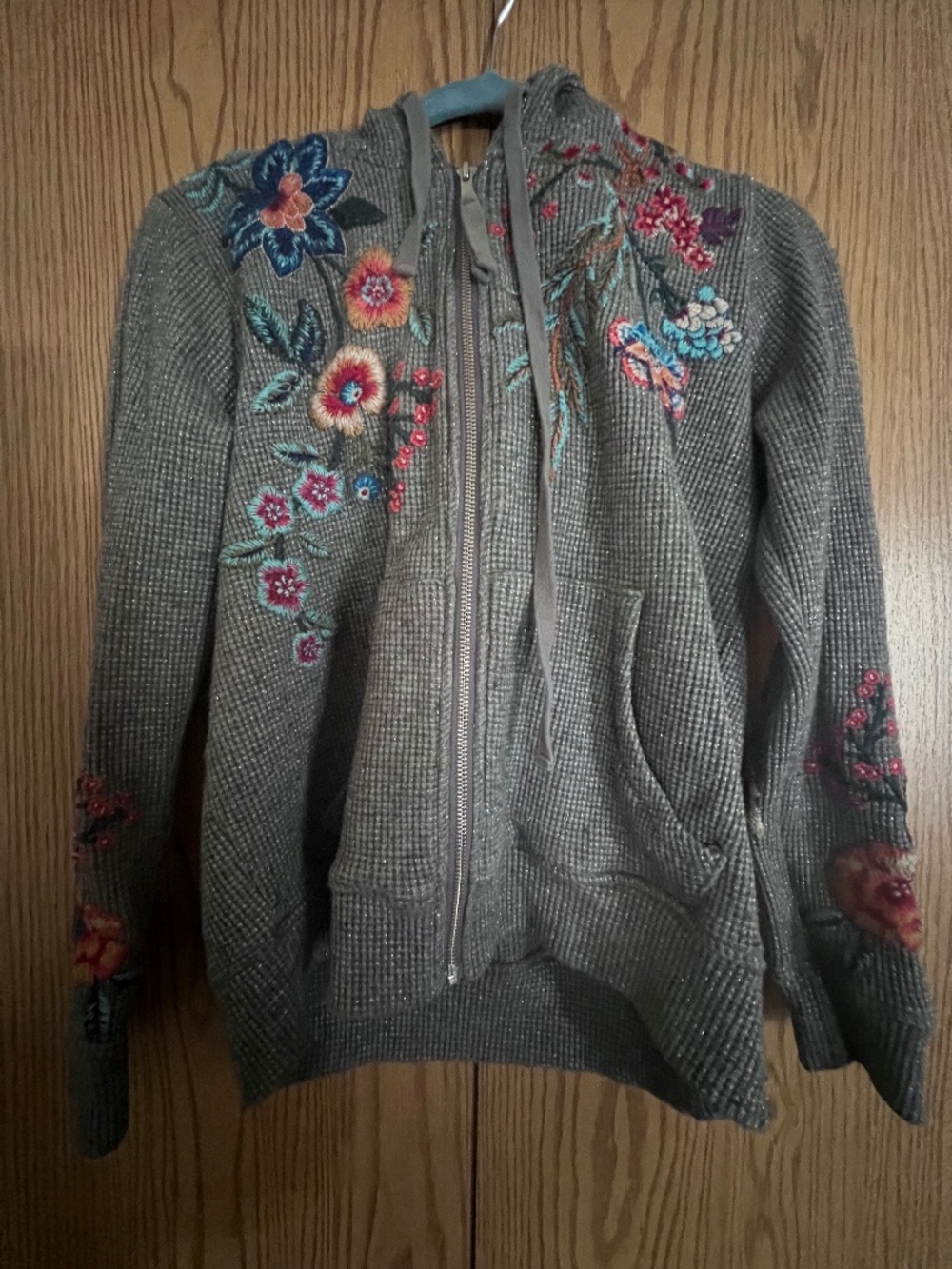 Flower sweater